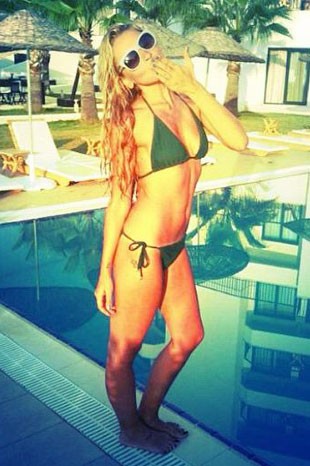 hadise zayifladi (1) 121
